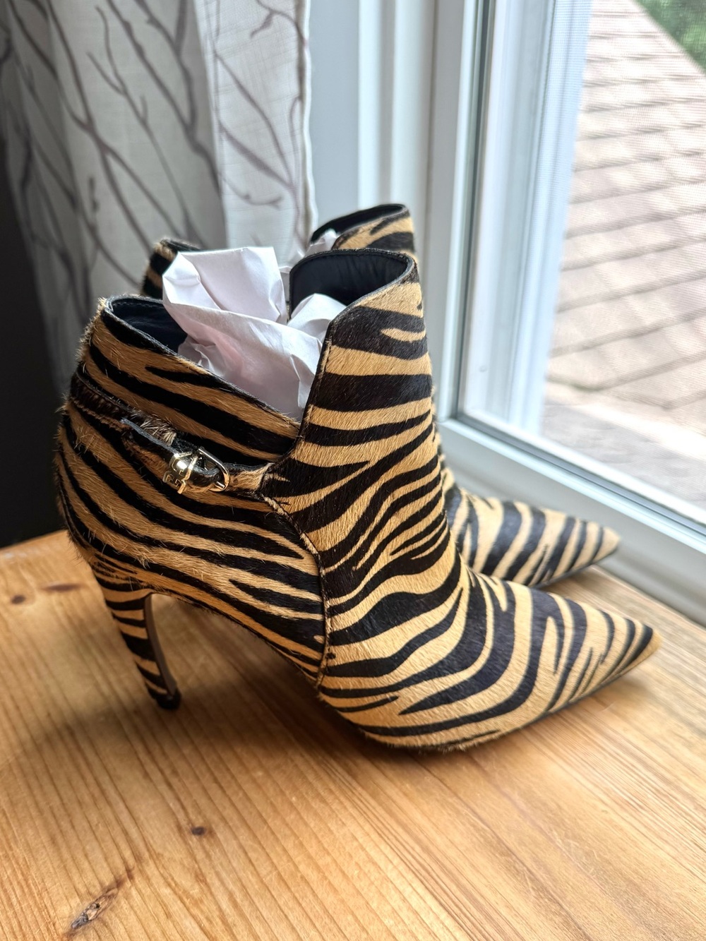 Sam Edelman Zebra Heeled Boots Booties 6 - Picture 2 of 9